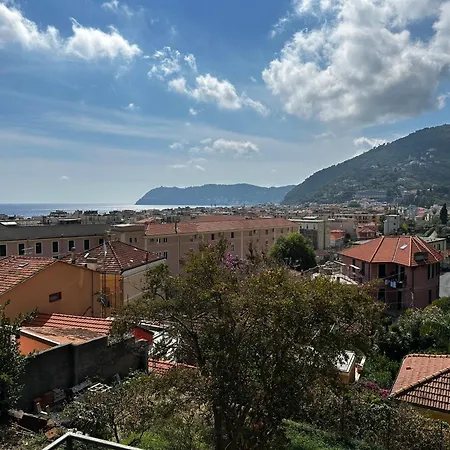 Villa San Giorgio Vista Mare Alassio